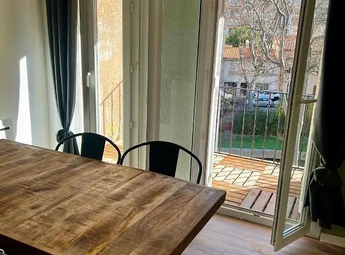 Rue Des Jardins 아파트